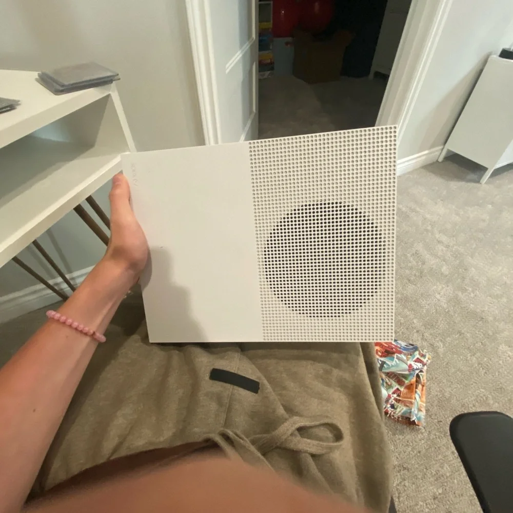 White One S Console with Wireless Controller